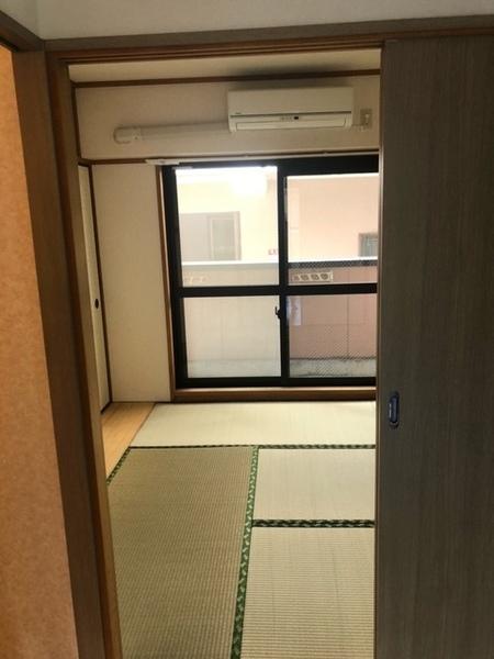 尼崎市東園田町８丁目のアパート