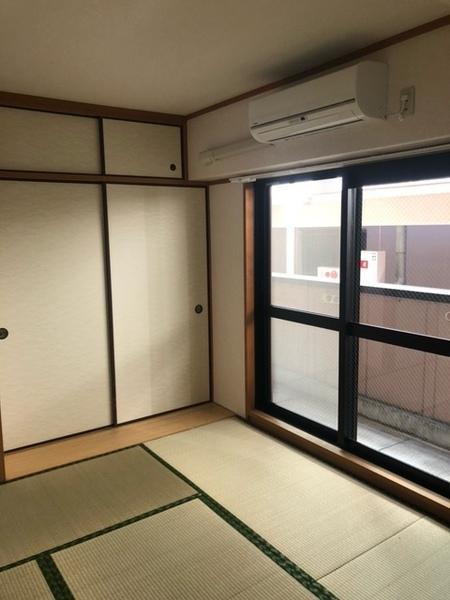 尼崎市東園田町８丁目のアパート