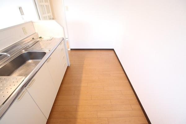 尼崎市南塚口町２丁目のマンション