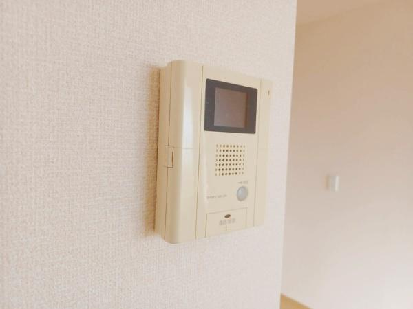 メゾントレビナ