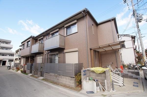尼崎市東難波町３丁目のハイツ