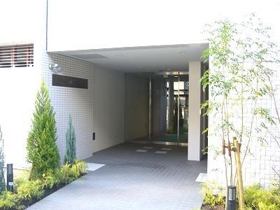 ウィスタリア立花