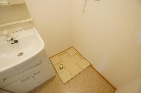 尼崎市名神町２丁目のマンション