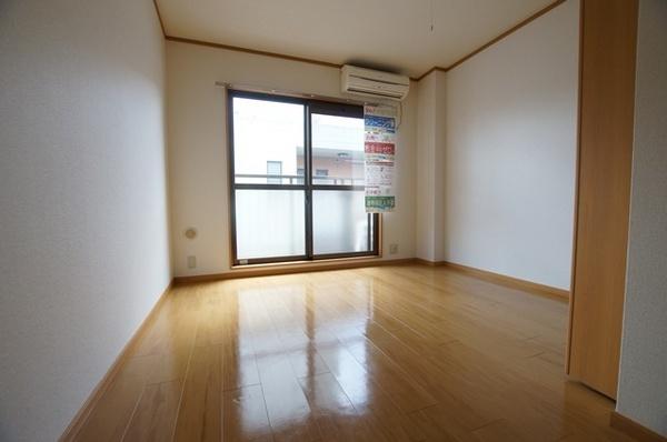 尼崎市名神町２丁目のマンション