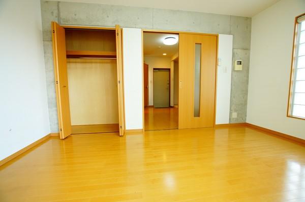 尼崎市潮江２丁目のマンション