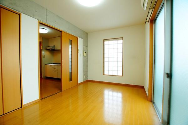 尼崎市潮江２丁目のマンション