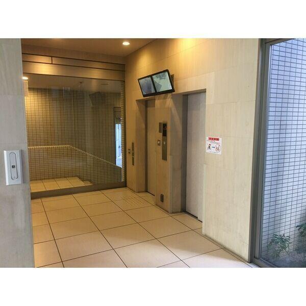 尼崎市七松町１丁目のマンション
