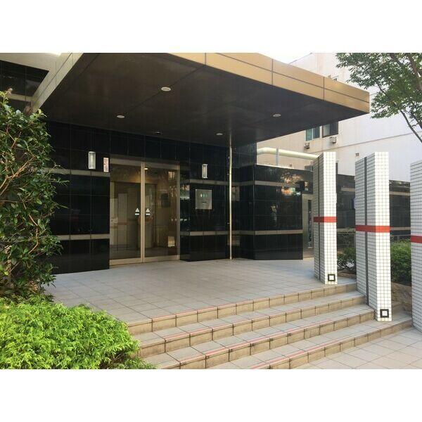 尼崎市七松町１丁目のマンション