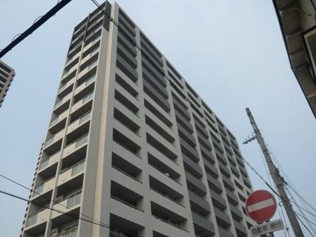 尼崎市七松町１丁目のマンション