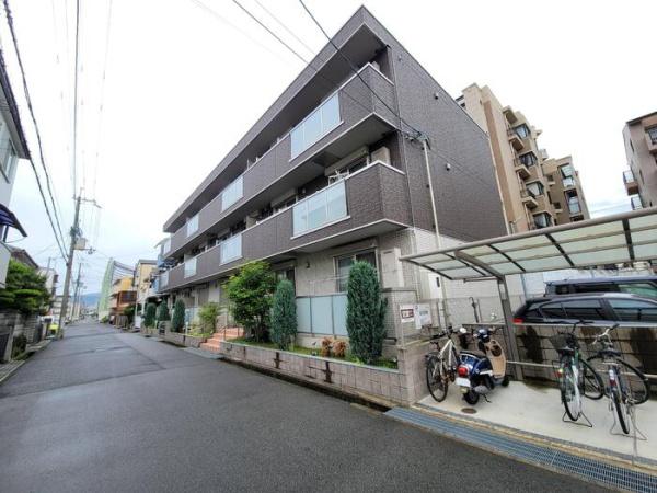 尼崎市武庫之荘７丁目のアパート