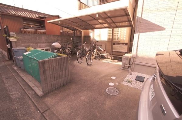 尼崎市常光寺１丁目のアパート