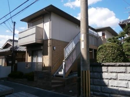尼崎市富松町２丁目のハイツ
