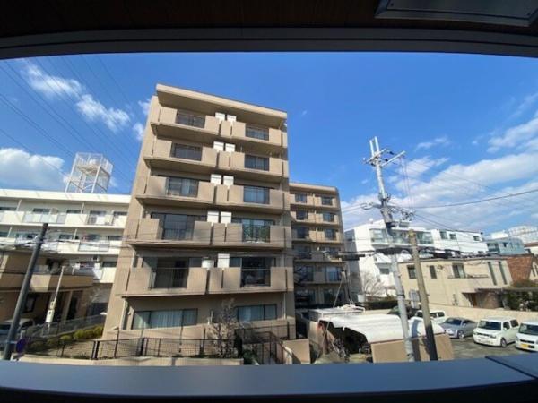 尼崎市武庫之荘２丁目のアパート