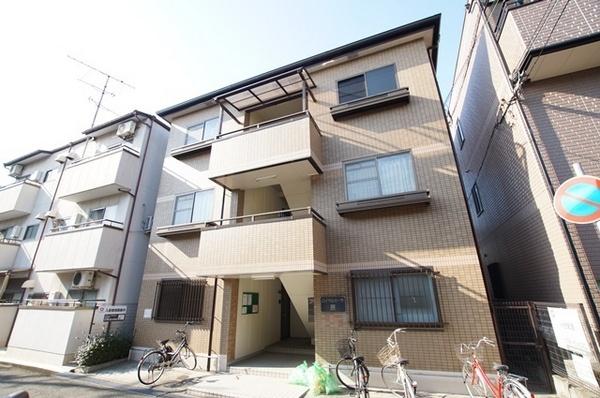 尼崎市東園田町６丁目のハイツ