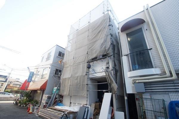 尼崎市杭瀬本町２丁目のハイツ