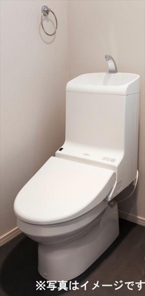 尼崎市杭瀬本町２丁目のハイツ