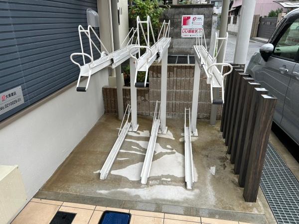 尼崎市東園田町６丁目のアパート