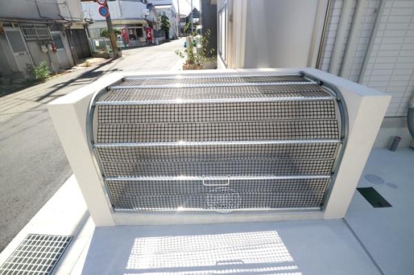 尼崎市西難波町２丁目のアパート