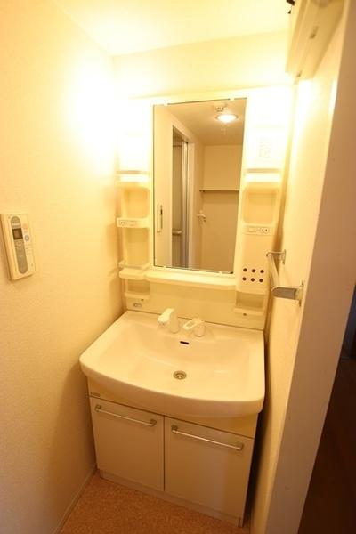 尼崎市元浜町２丁目のマンション