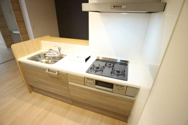 尼崎市東園田町６丁目のアパート