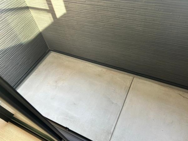 尼崎市中在家町３丁目のアパート