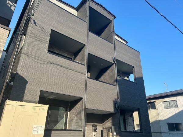 尼崎市中在家町３丁目のアパート