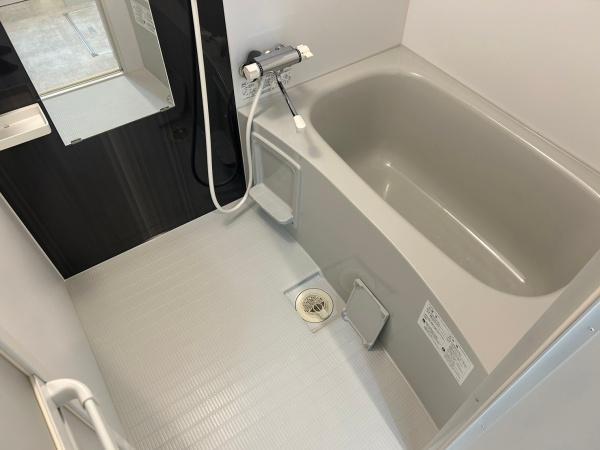 尼崎市中在家町３丁目のアパート