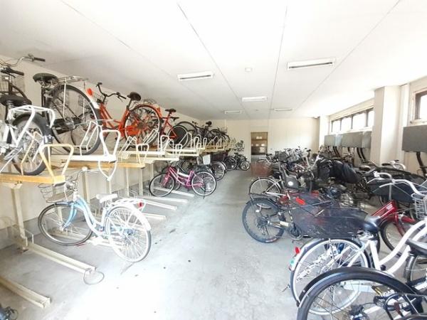 尼崎市常吉２丁目のマンション