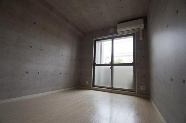 尼崎市杭瀬北新町２丁目のマンション