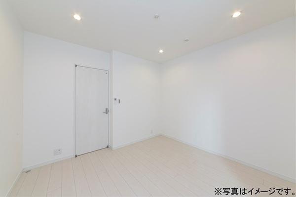 尼崎市東七松町１丁目のハイツ