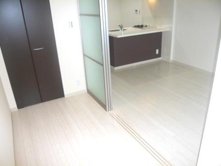 尼崎市南塚口町６丁目のマンション