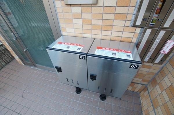 尼崎市東難波町５丁目のマンション