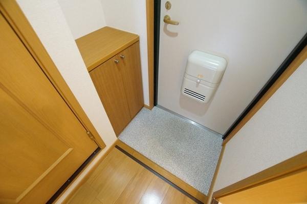 尼崎市東難波町５丁目のマンション