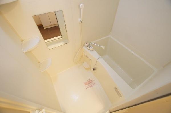 尼崎市東難波町５丁目のマンション