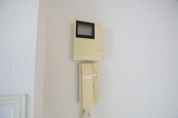 尼崎市東園田町８丁目のマンション