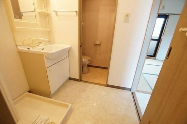 尼崎市東園田町８丁目のマンション