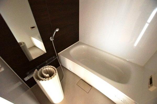 尼崎市塚口町６丁目のハイツ