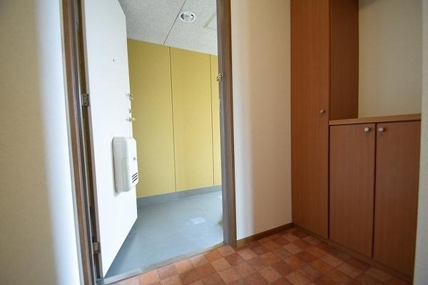 尼崎市武庫元町３丁目のマンション