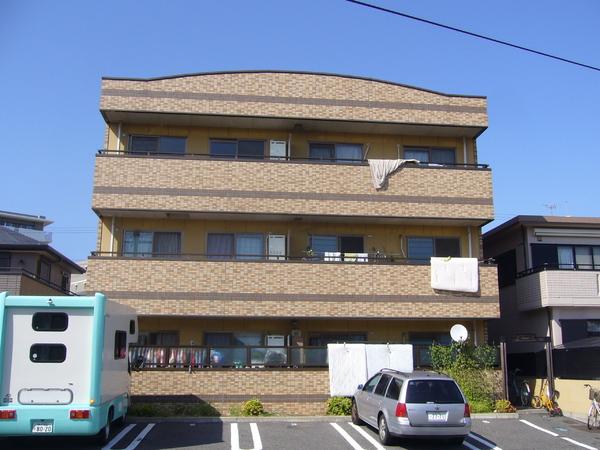 尼崎市武庫元町３丁目のマンション