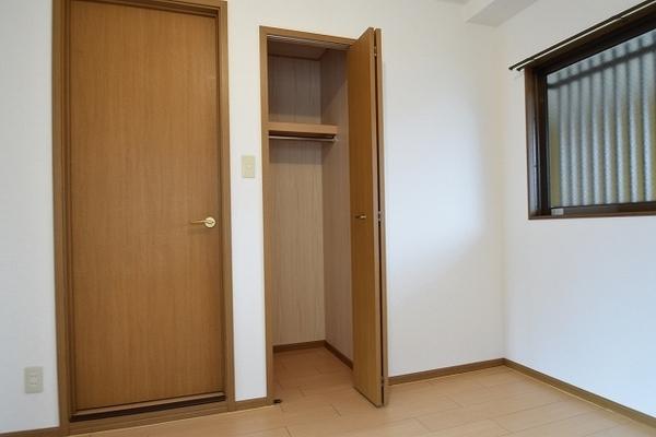 尼崎市武庫元町３丁目のマンション