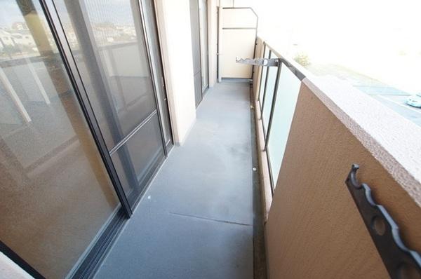 尼崎市食満２丁目のマンション