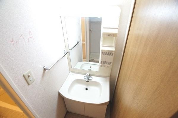 尼崎市食満２丁目のマンション