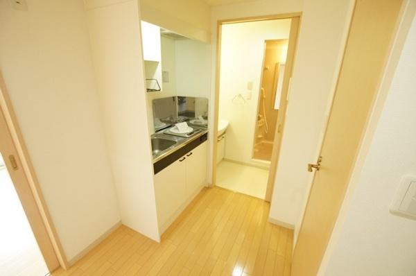 尼崎市南塚口町３丁目のマンション