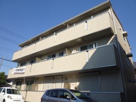 尼崎市小中島２丁目のハイツ