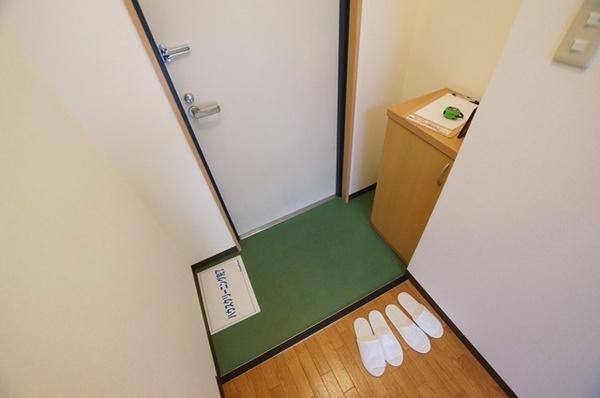 尼崎市西長洲町２丁目のマンション
