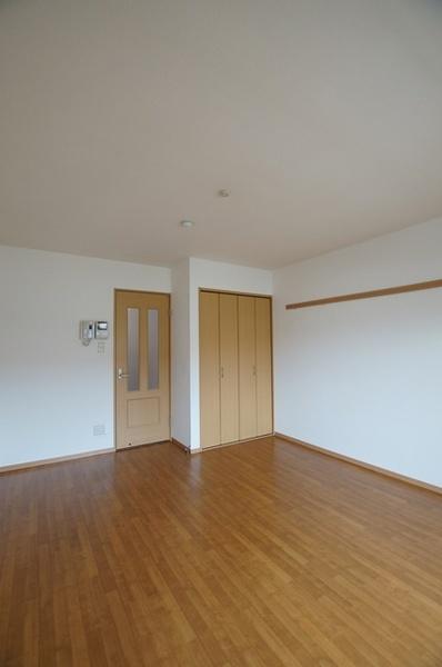 尼崎市西長洲町２丁目のマンション