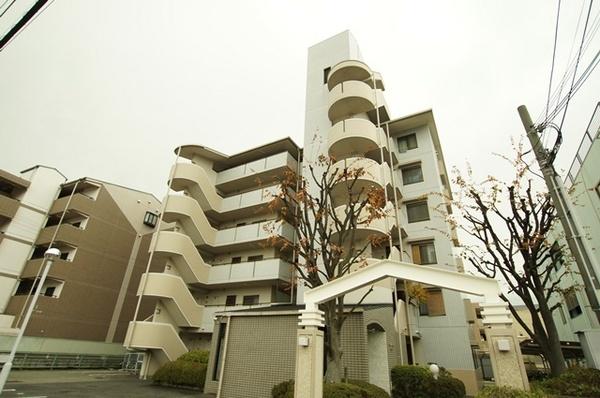 尼崎市東園田町４丁目のマンション