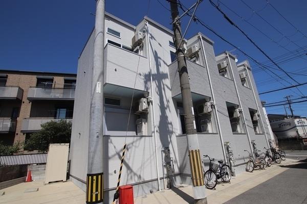 尼崎市東難波町３丁目のアパート