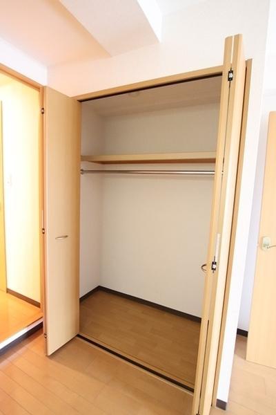 尼崎市七松町１丁目のマンション