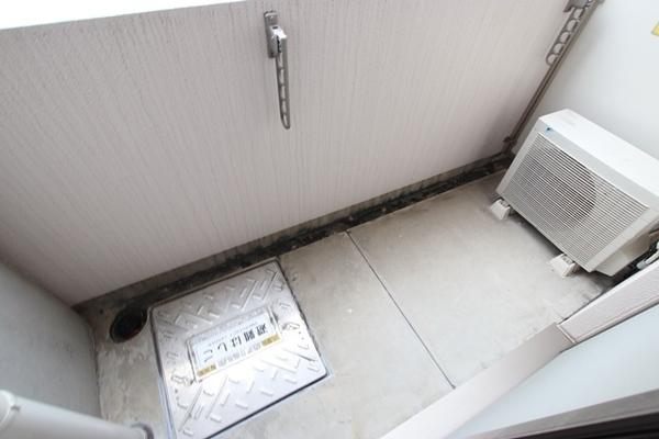 尼崎市七松町１丁目のマンション